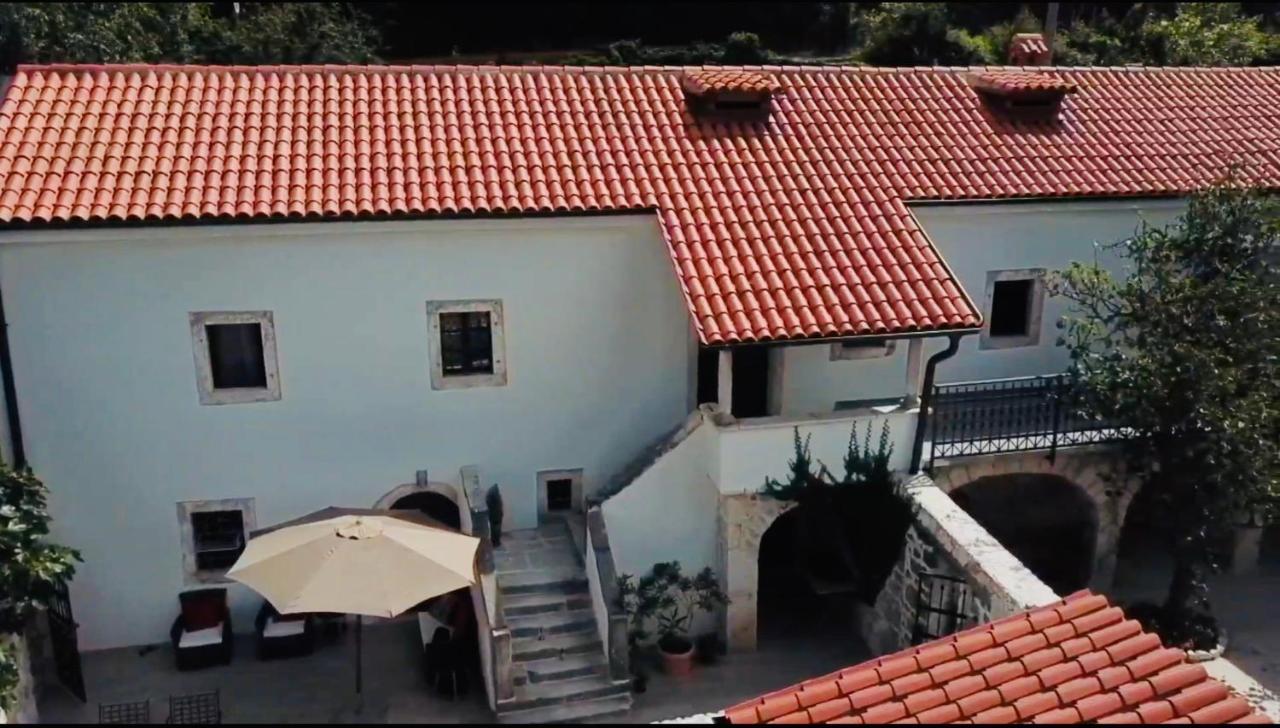 Art House 1800 Villa Tribalj  Kültér fotó